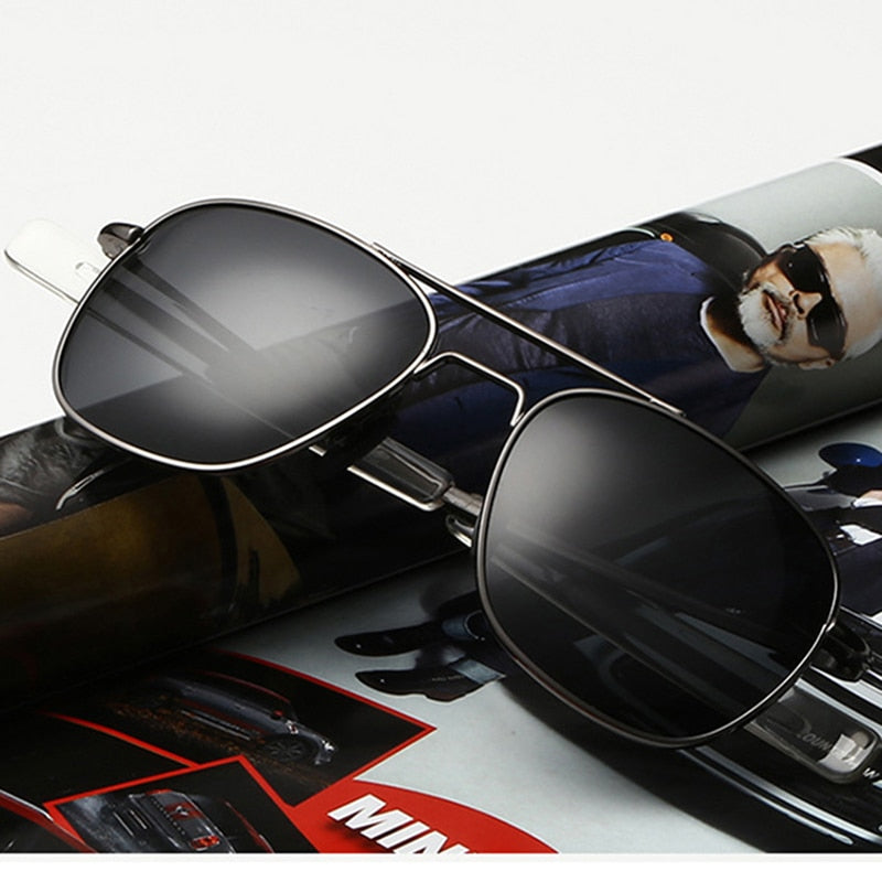 Classy Pilot Sunglasses