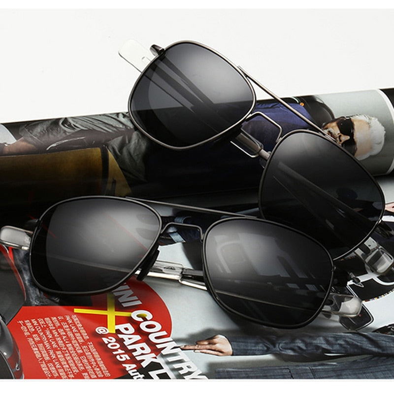 Classy Pilot Sunglasses