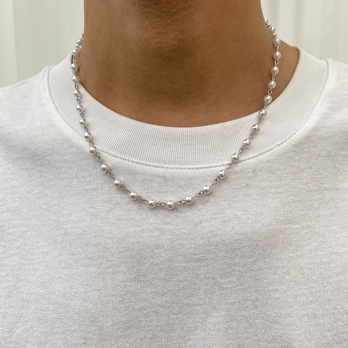 Small Pearl Beads Necklace