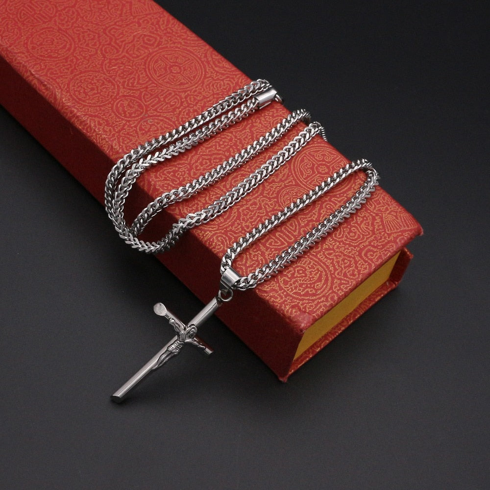 Cross Pendant Necklace
