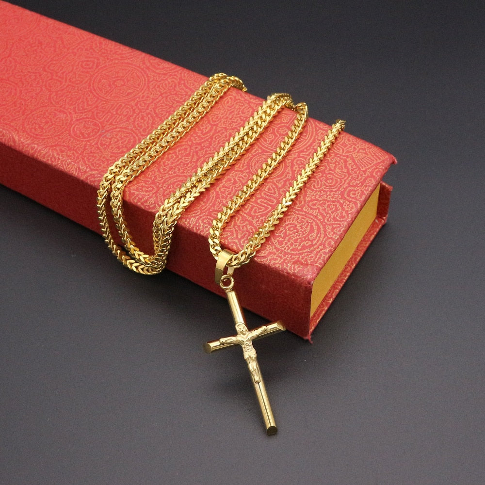 Cross Pendant Necklace