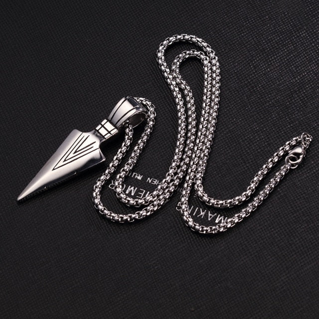 Fashion Feather Pendant Necklace