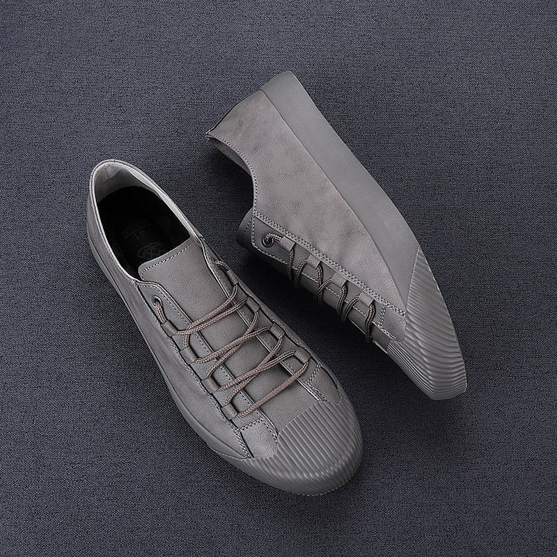 Leather Casual Breathable Lace-up Sneaker