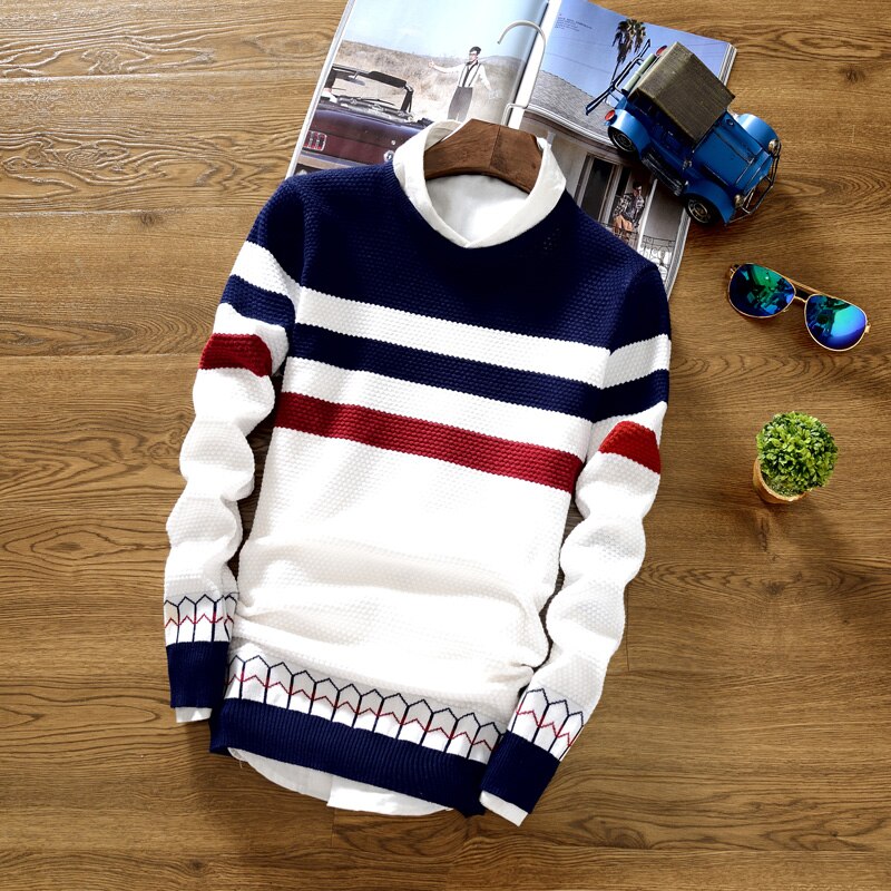 Morality Round Neck Thin Striped Sweater