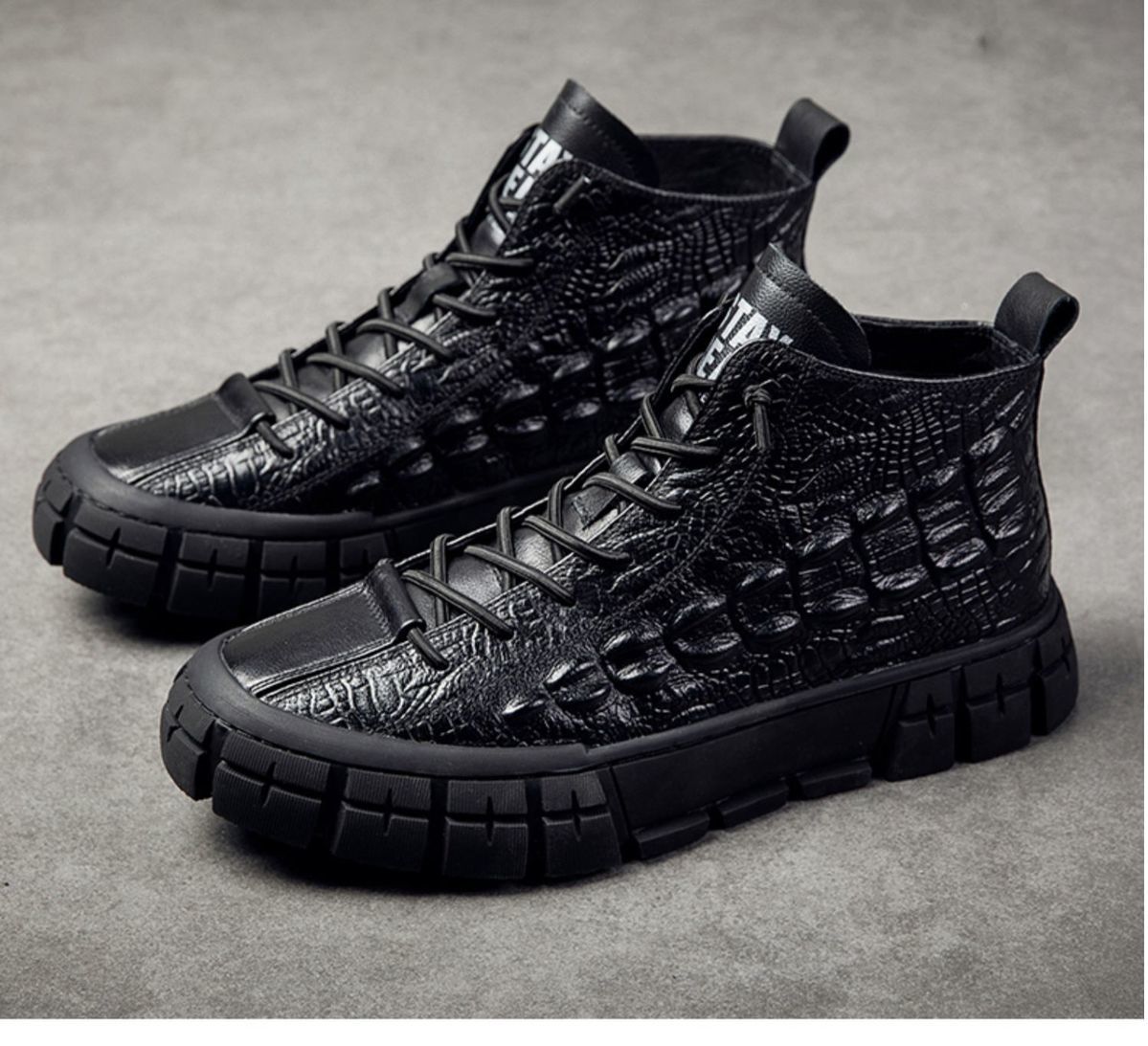 Wild Leather Mid-Top British Sneakers