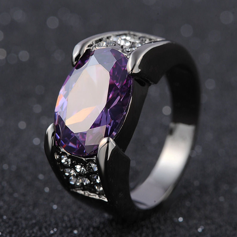 Zircon Inlaid Black Ring