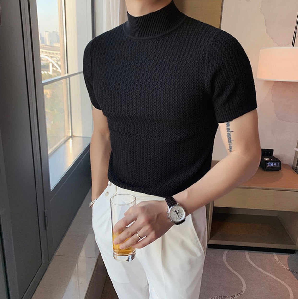 Short Sleeve Knitted Slim Fit Sweater