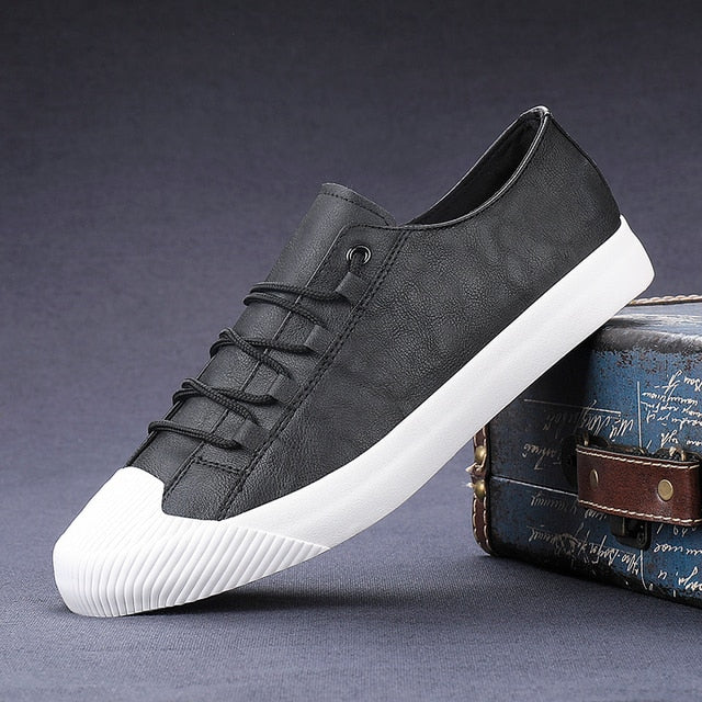 Leather Casual Breathable Lace-up Sneaker
