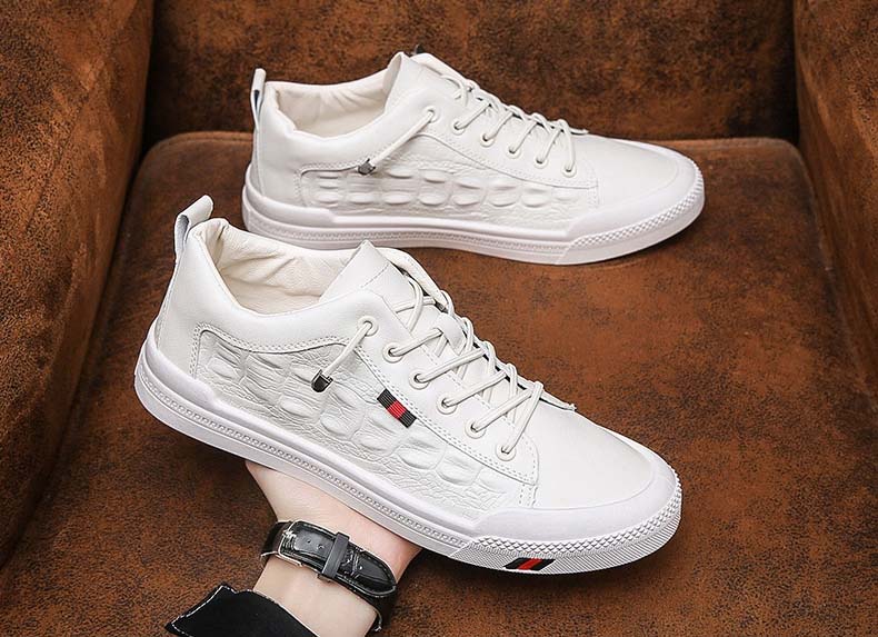 Fashion Comfortable Flat Casual Sneakers